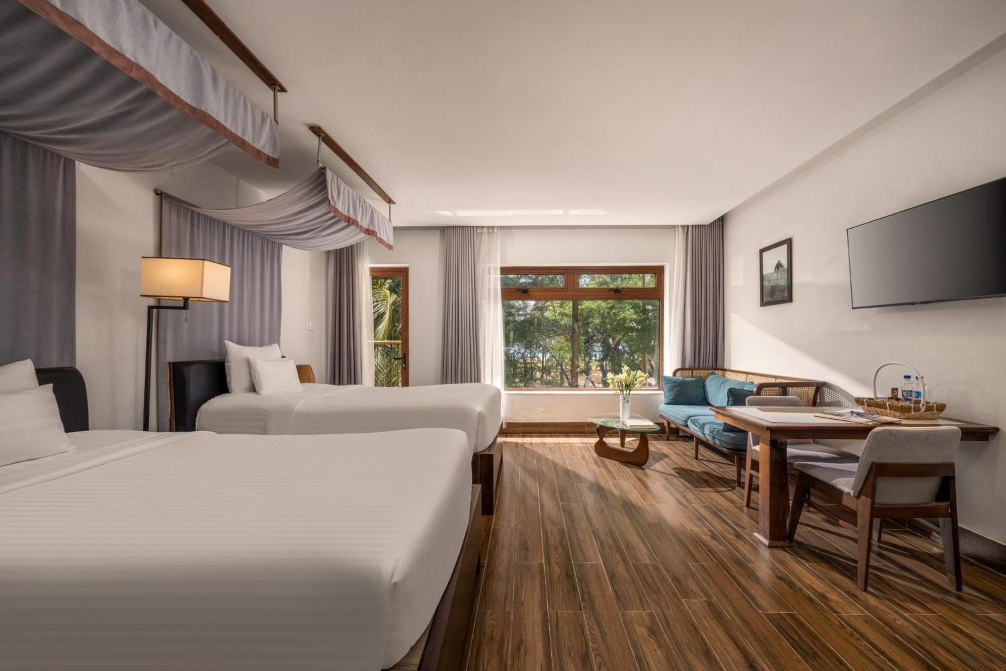 Hoi An Ocean Front Hotel Exterior foto